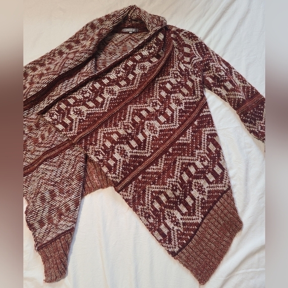WOW Couture Aztec‎ cardigan Size M - Picture 8 of 10
